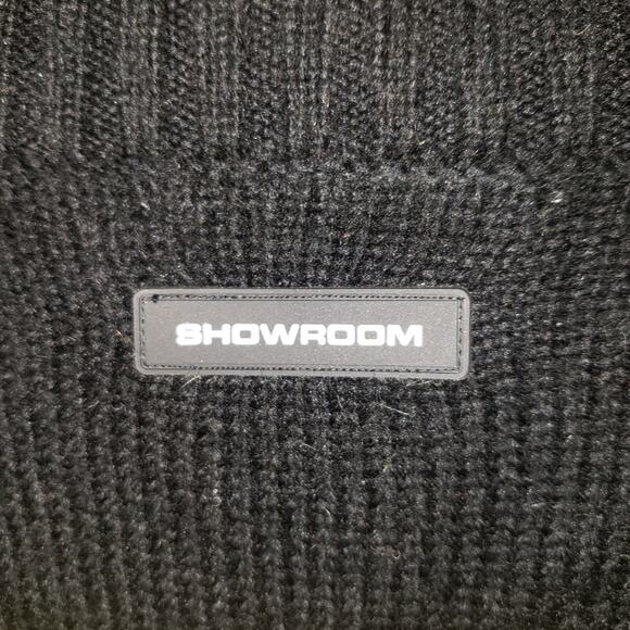 SHOW ROOM brand Woman's oversized fit sweater. Yellow& black stripe w/heart Wool - Picture 7 of 9